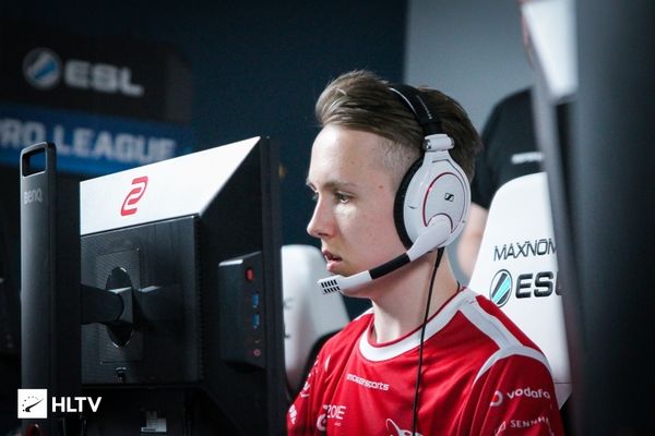 二次外传当 二次外传当