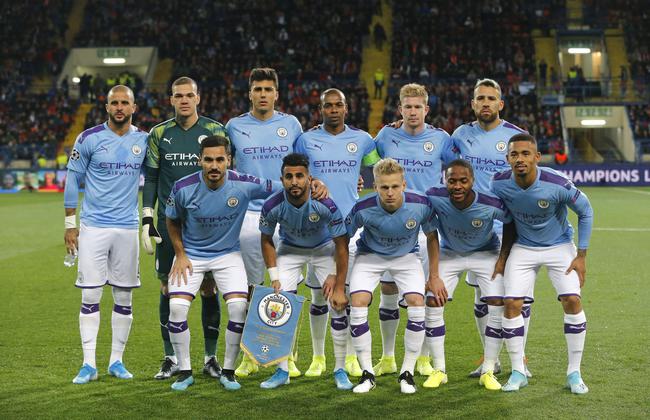 前者受益于 前者受益于